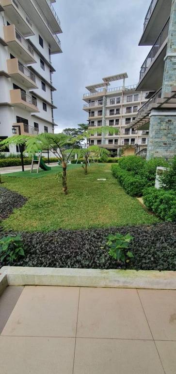 Jcga Apartments At Bristle Ridge Condominium Near Botanical Garden And The Mansion Багио Экстерьер фото